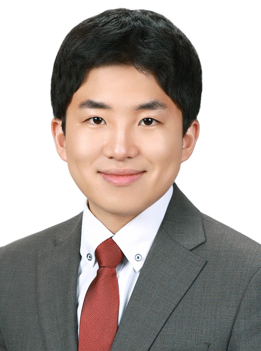 장주영 전도사.jpg